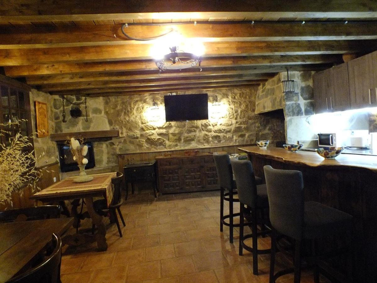 Gasthaus La Bodeguita Cuzcurrita-Río Tirón Exterior foto