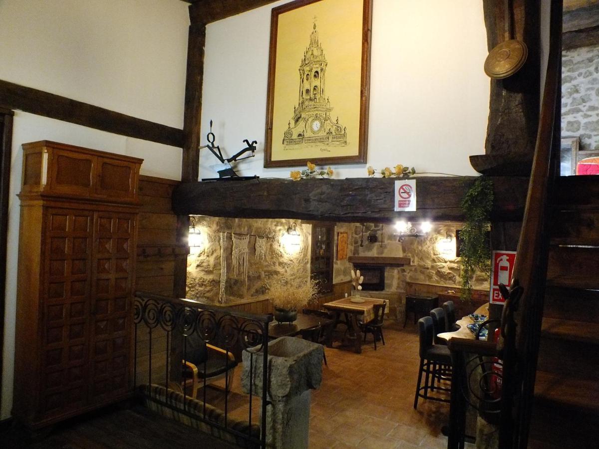 Gasthaus La Bodeguita Cuzcurrita-Río Tirón Exterior foto